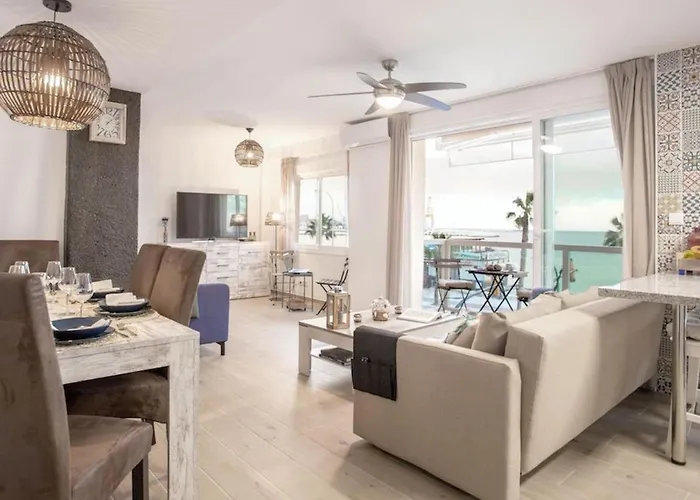 Holidays2malaga Mendoza Terrace & Sea View *